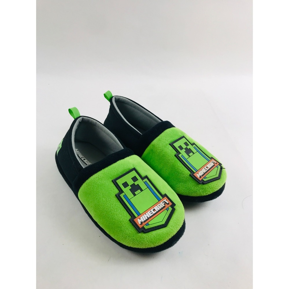 Minecraft Slippers, Big Boys Size 4-5, Green, Creeper, Slip On